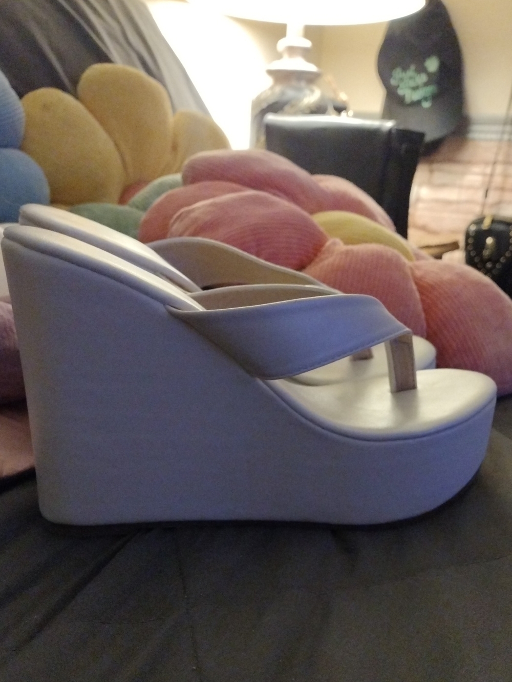 Source Unknown White Platform Wedge Thong Sandals